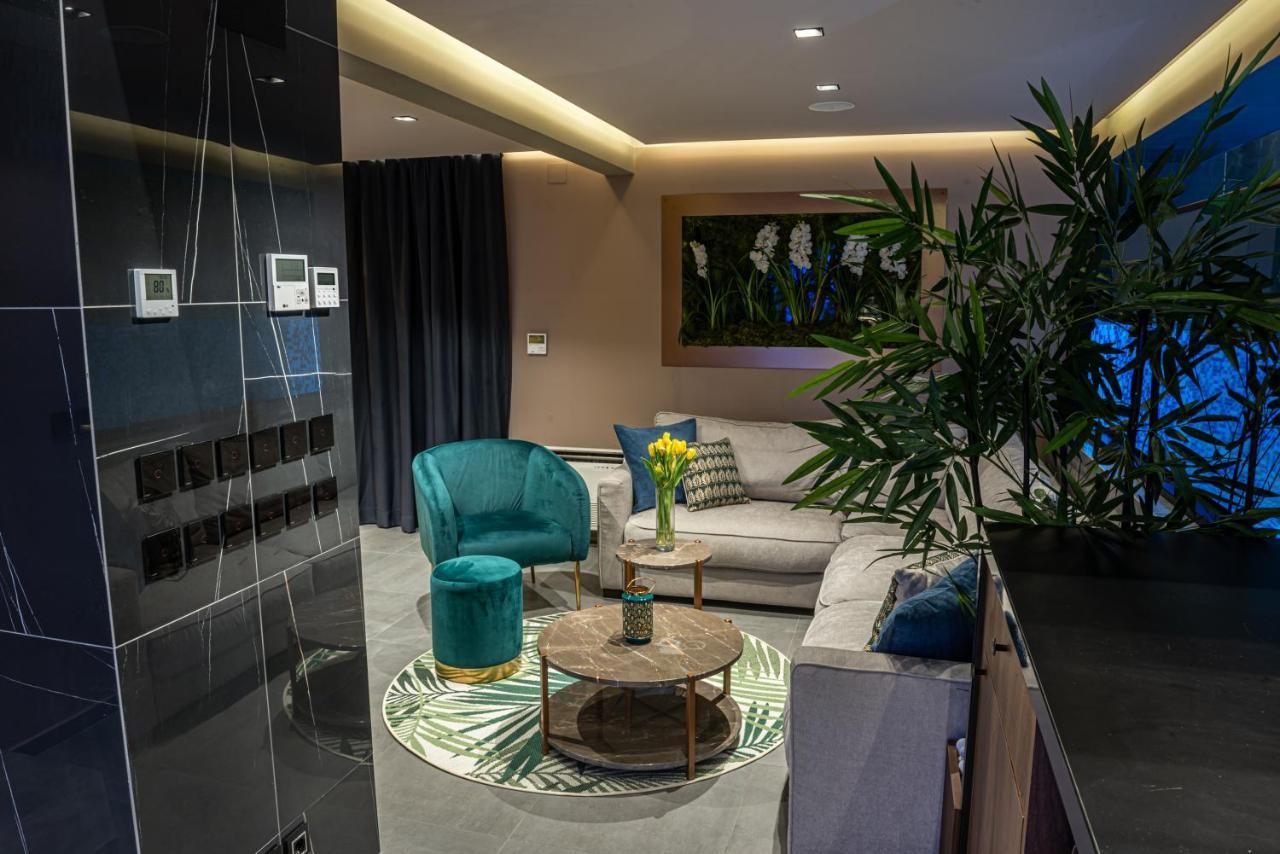 Marconio Wellness Private Pool & Spa - City Center เบลเกรด ภายนอก รูปภาพ