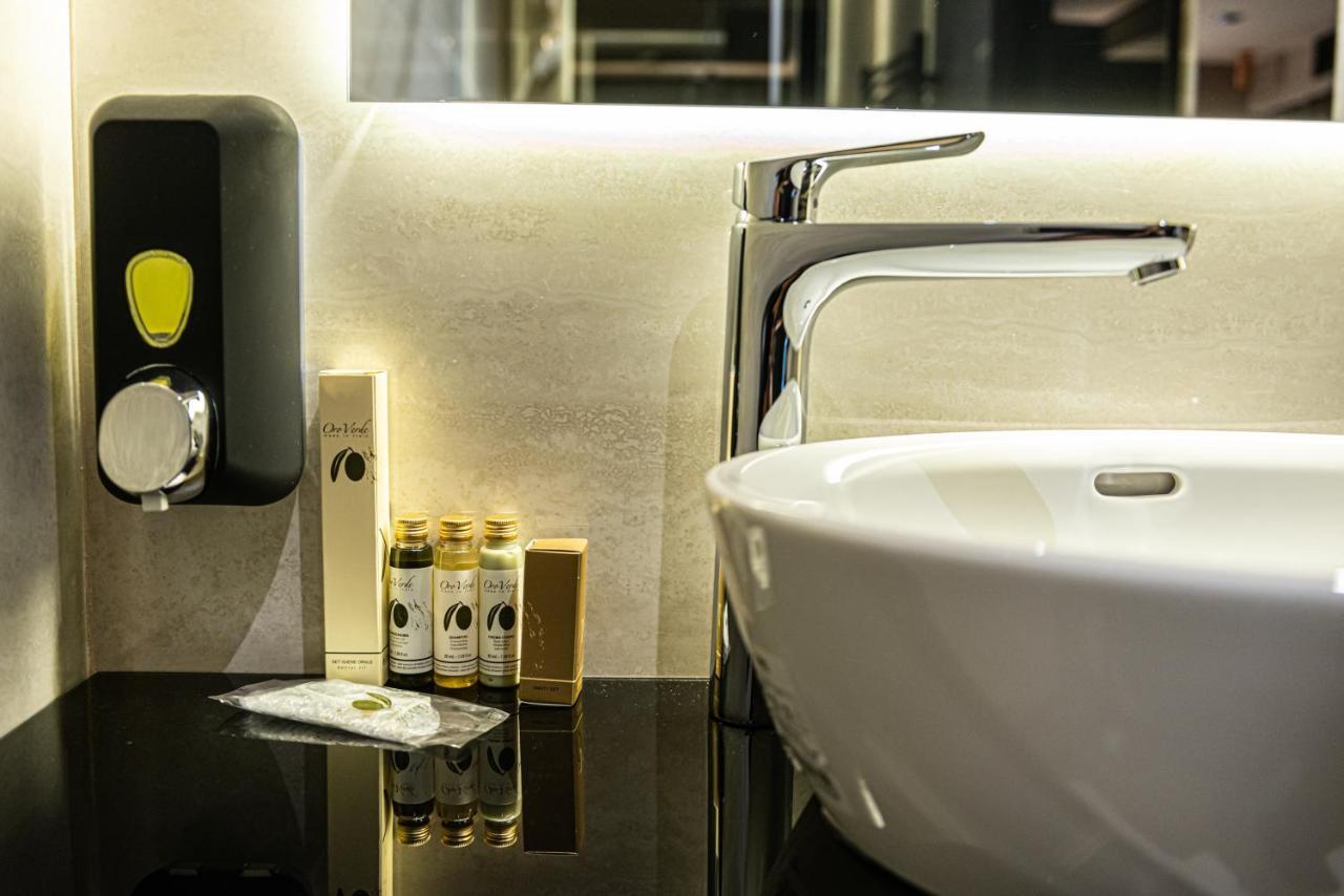 Marconio Wellness Private Pool & Spa - City Center เบลเกรด ภายนอก รูปภาพ